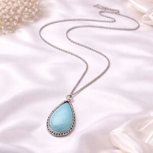 West & Co Signed Silver Tone Boho Inspired Long Howlite Pendant Necklace